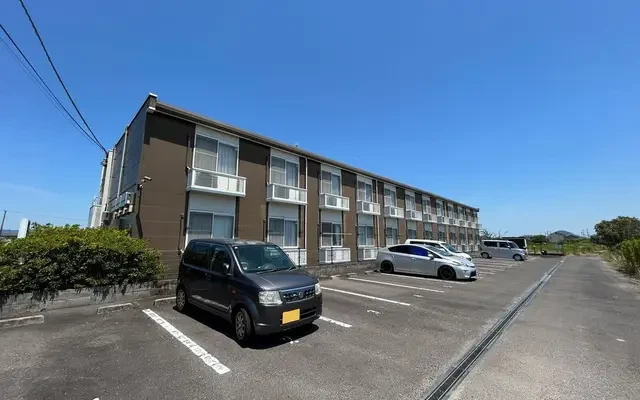 レオパレスカワシマ - 高松市の学生向け宿泊施設 - 210号房间(带独立厨房)