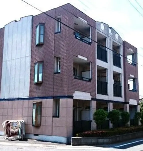 プレステージ 1階