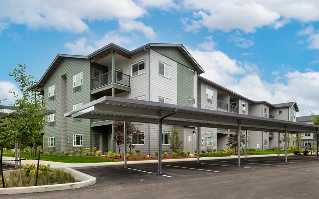 Creekside Meadows Apartments - Albany OR student accommodation