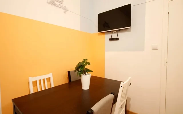 Gran Via de les Corts Catalanes Barcelona 08007 Spain 3