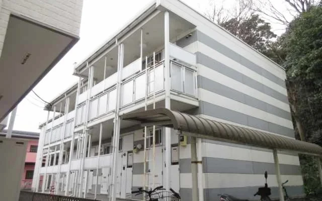 レオパレスブランドール 0