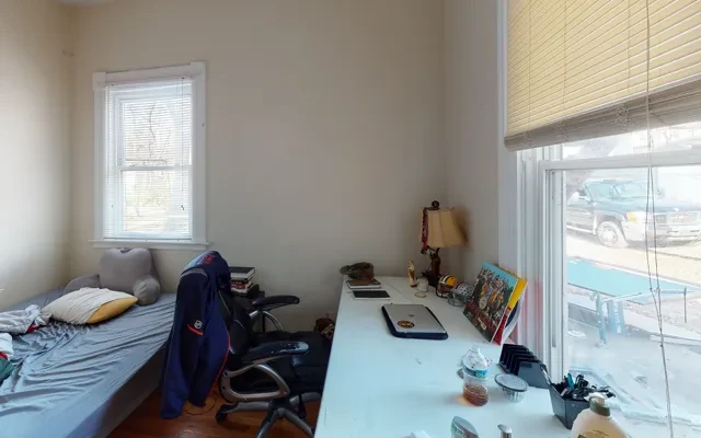 88 W Northwood Ave 3