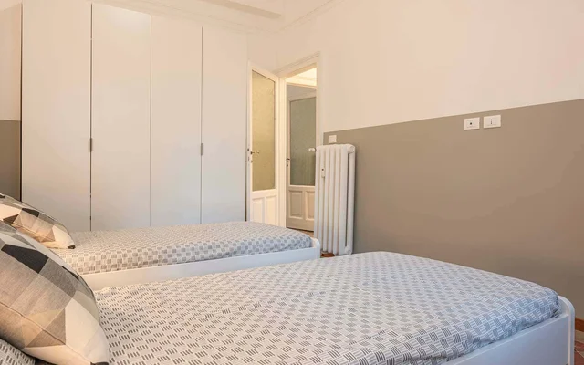 VIALE ZARA 145 <br> SHARED ROOM D1 - Bed A 3
