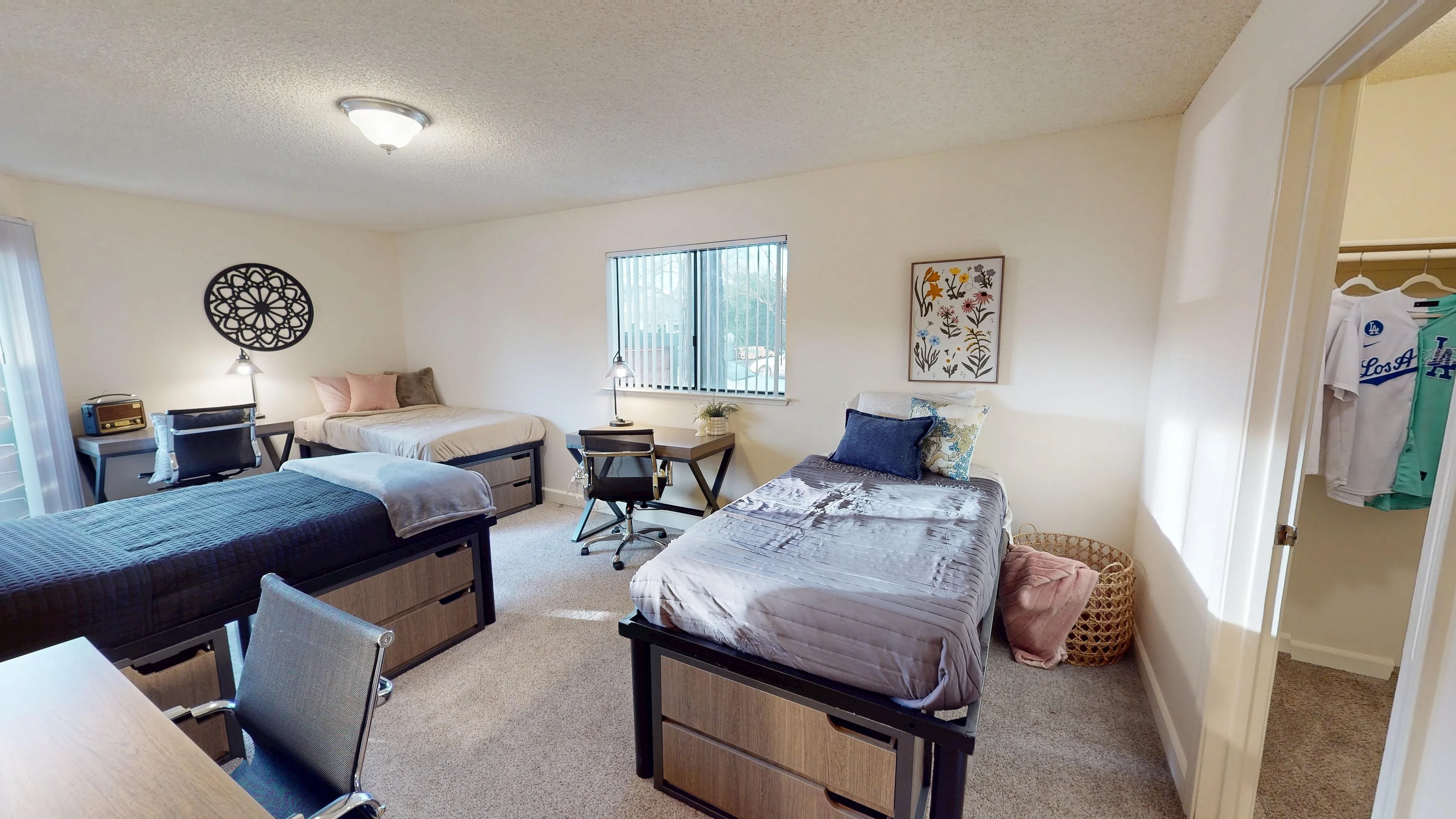 3 Bed 2 Bath The Flat