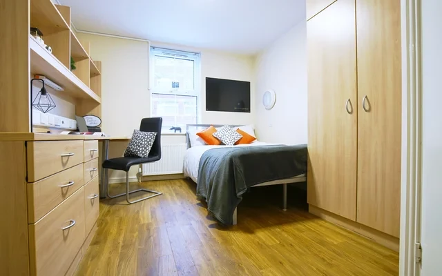 Oxney House & Gardens - マンチェスターの学生向け宿泊施設 - Gold Ensuite - Single Occupancy
