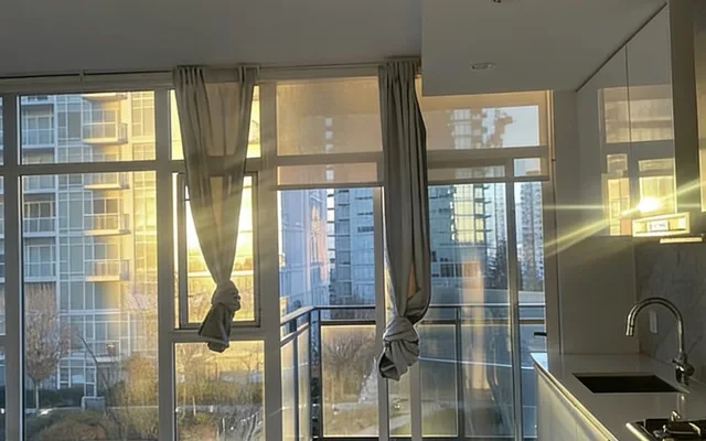 6098 Station Street 4