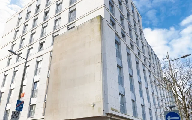 Plymouth Cross House 3