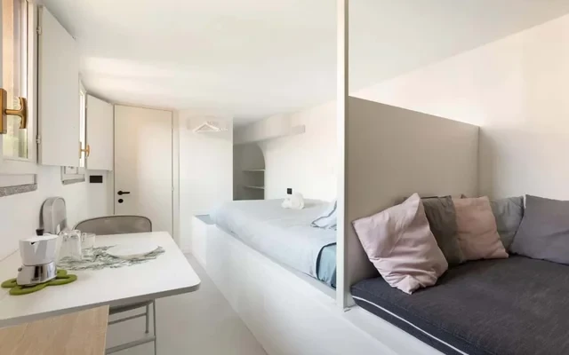 Milano-Corso Magenta APT! 0
