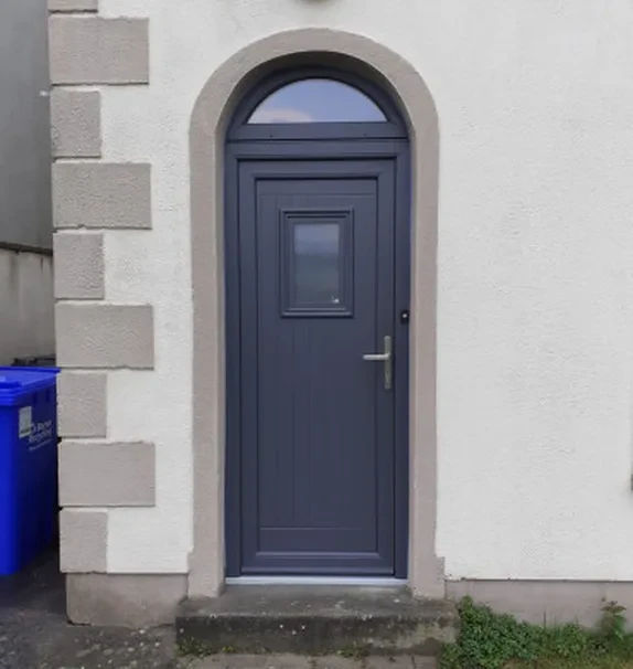 LIOS AN  UISCE, MURROUGH, GALWAY