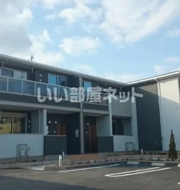 ストロベリーハイツ 2階