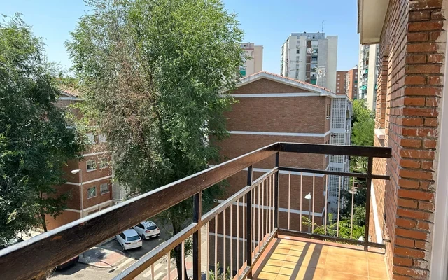 Calle de Escalona, 34 2