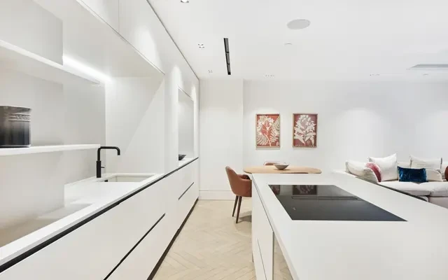 Park Crescent, Marylebone, W1B 2
