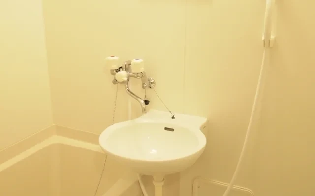 レオパレスヴィクトワールⅠ 3