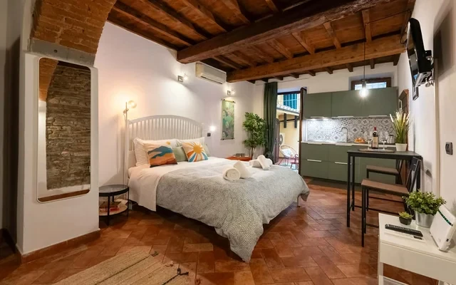 Borgo San Frediano 2