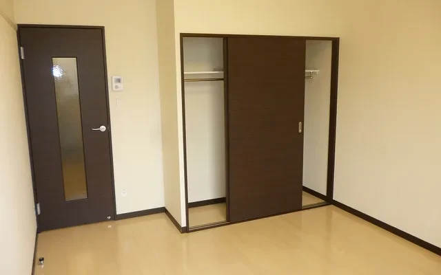 レオネクストグロリア京橋南 3