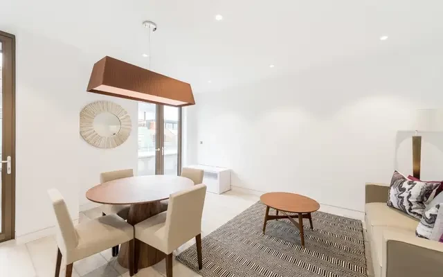 1 Bennet Street, St James's, London, SW1A 1RP 4