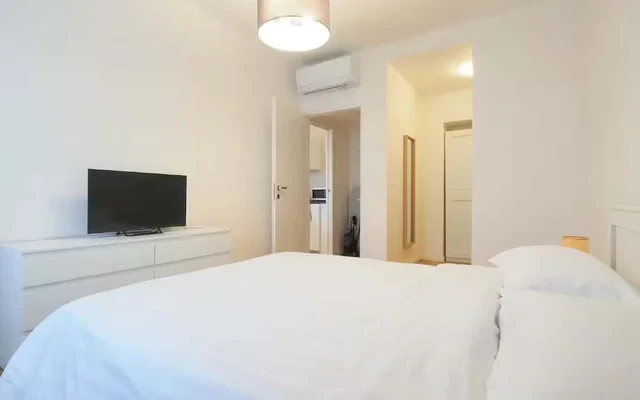 Via Melzo 3