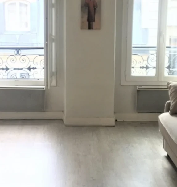 PARIS 3e·28m²·studio·With furniture