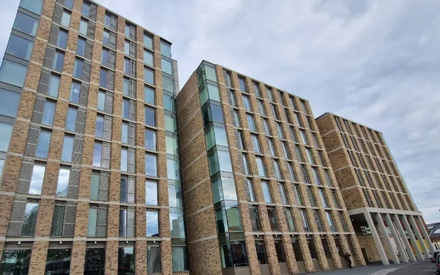 Burlington Square 1