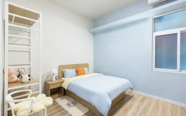 South Station MRT Store -- CJIA Apartment 4