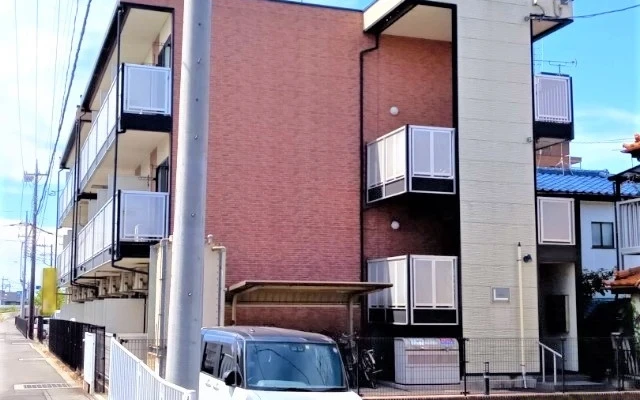 レオパレスひすい 0