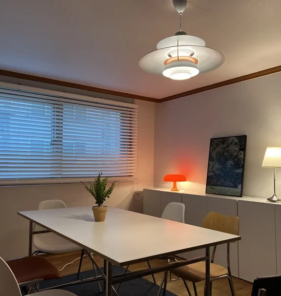 #19 Hongdae, Three-Bedroom Apartment with Furniture