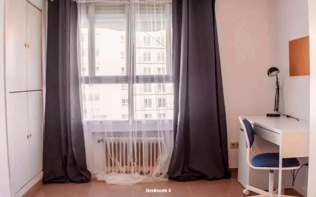 Carrer Cirilo Amoros Valencia 46004 Spain 3