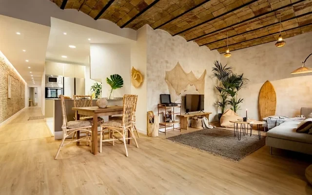 Kuta - 2 bedrooms and balcony in Sant Gervasi 3