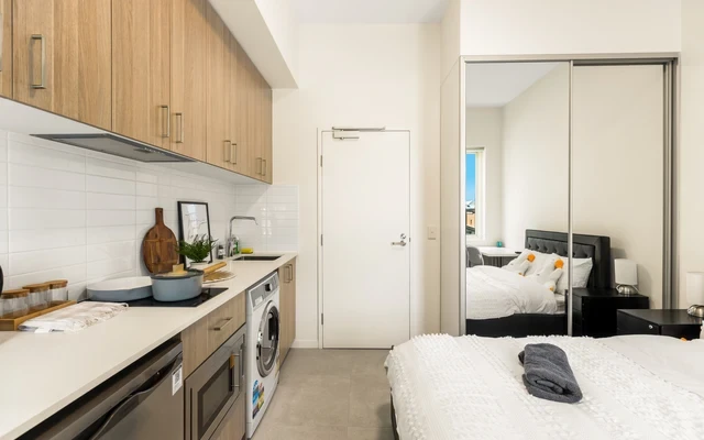 75 Douglas St 4