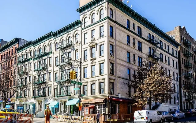 1272 Amsterdam Avenue 1