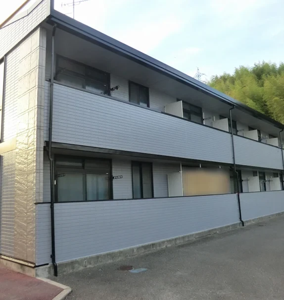 レオパレスポラール