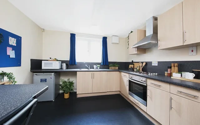 Calthorpe Court 4