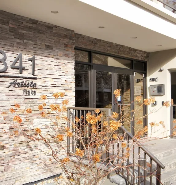 341 Flora
