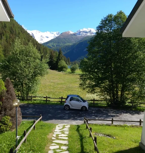 Chez Umbus, Champoluc – Elegante appartamento con terrazzo