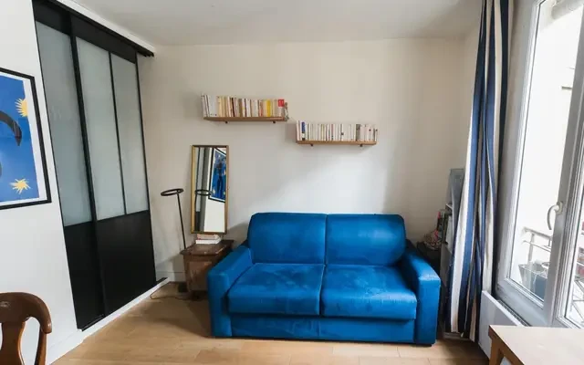 PARIS 11e·16m²·F1·Studio·With furniture 0