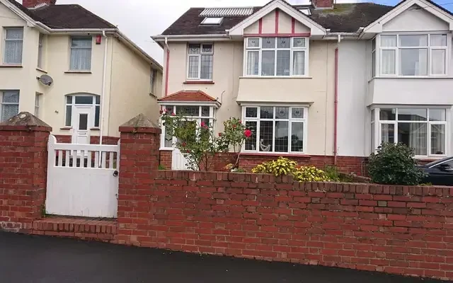 Sweetbrier Lane EX1 0