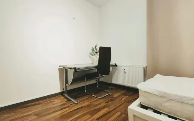 Neat single bedroom near Münsterstraße metro 4