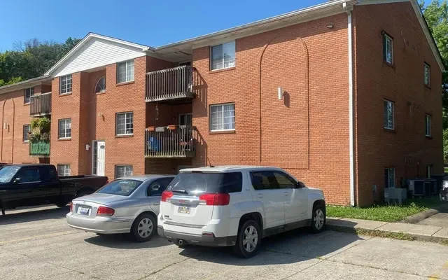 611 Kilgore Ave 2