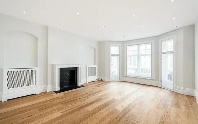 Sussex Mansions, Old Brompton Road, South Kensington, London, SW7 3JZ 0