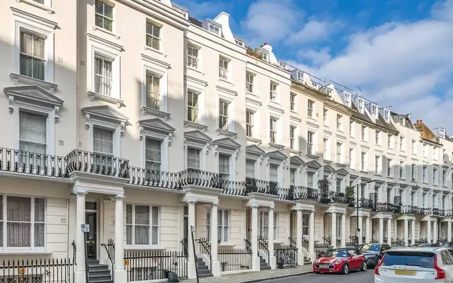 Westbourne Grove Terrace, Westbourne Grove, W2 0