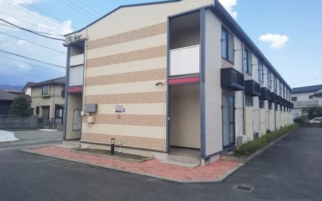 レオパレス甲斐住吉 0