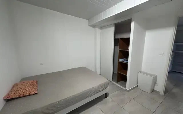 Ivry-sur-Seine 94e·18m²·F1·Studio·With furniture 0