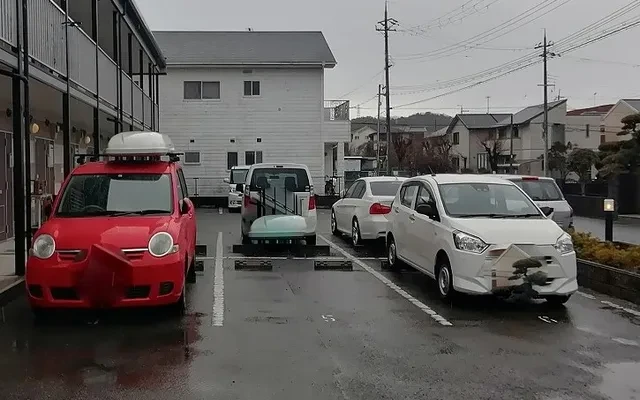 レオパレスコスモス 1