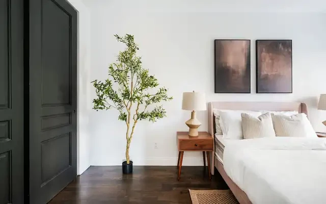10 Fifth Ave 3