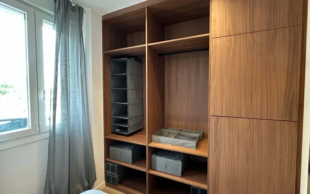 Avenida Bellas Vistas, 9. Local 4 (ONLY STUDENTS) 1