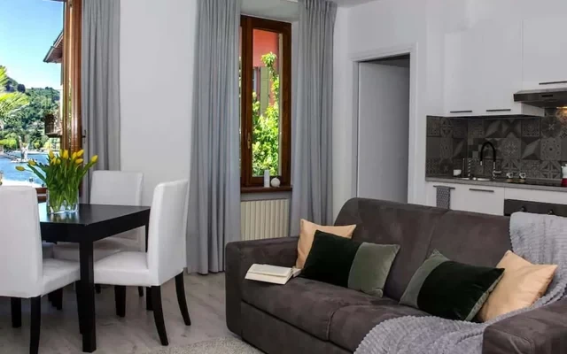 Apartment in Via Coloniola 2