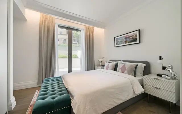 Park Crescent, Marylebone, London, W1B 1AA 4