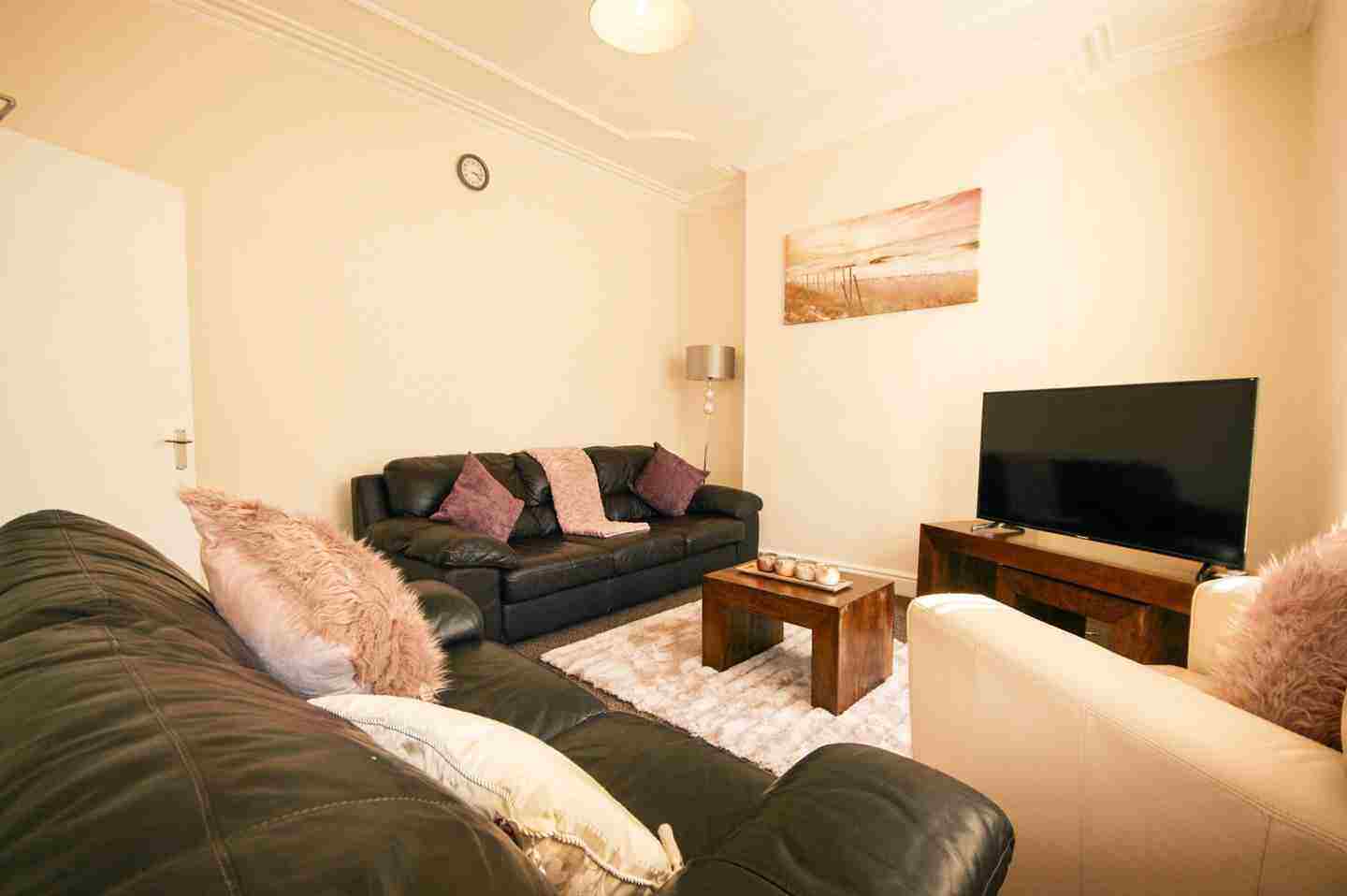29 Stanley Street, L7 2