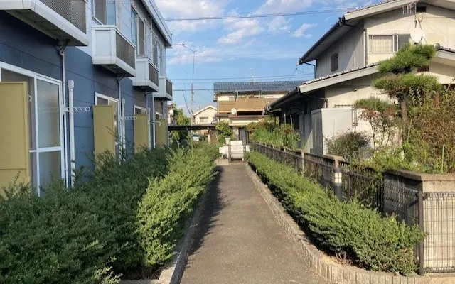 レオパレスやすらぎ 1