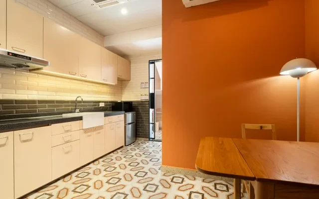 2 Shing Wong Street 4